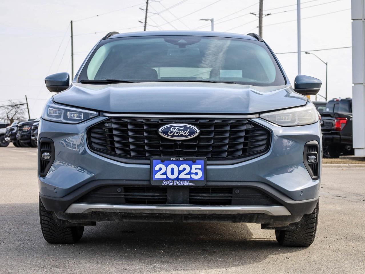 2025 Ford Escape PHEV 4dr Front-Wheel Drive Photo