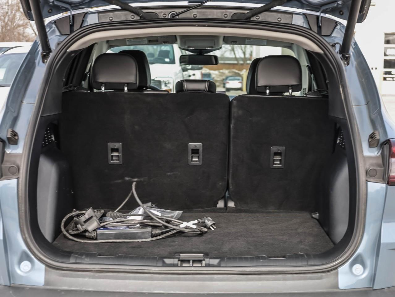 2025 Ford Escape PHEV 4dr Front-Wheel Drive Photo