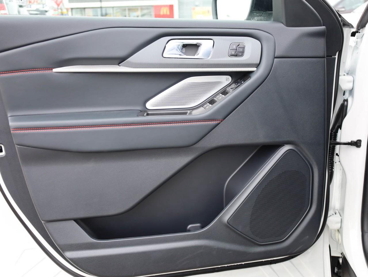 2026 Ford Explorer ST 4dr 4x4 Photo