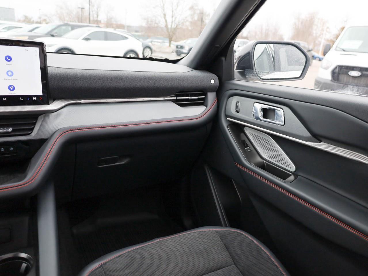 2026 Ford Explorer ST 4dr 4x4 Photo