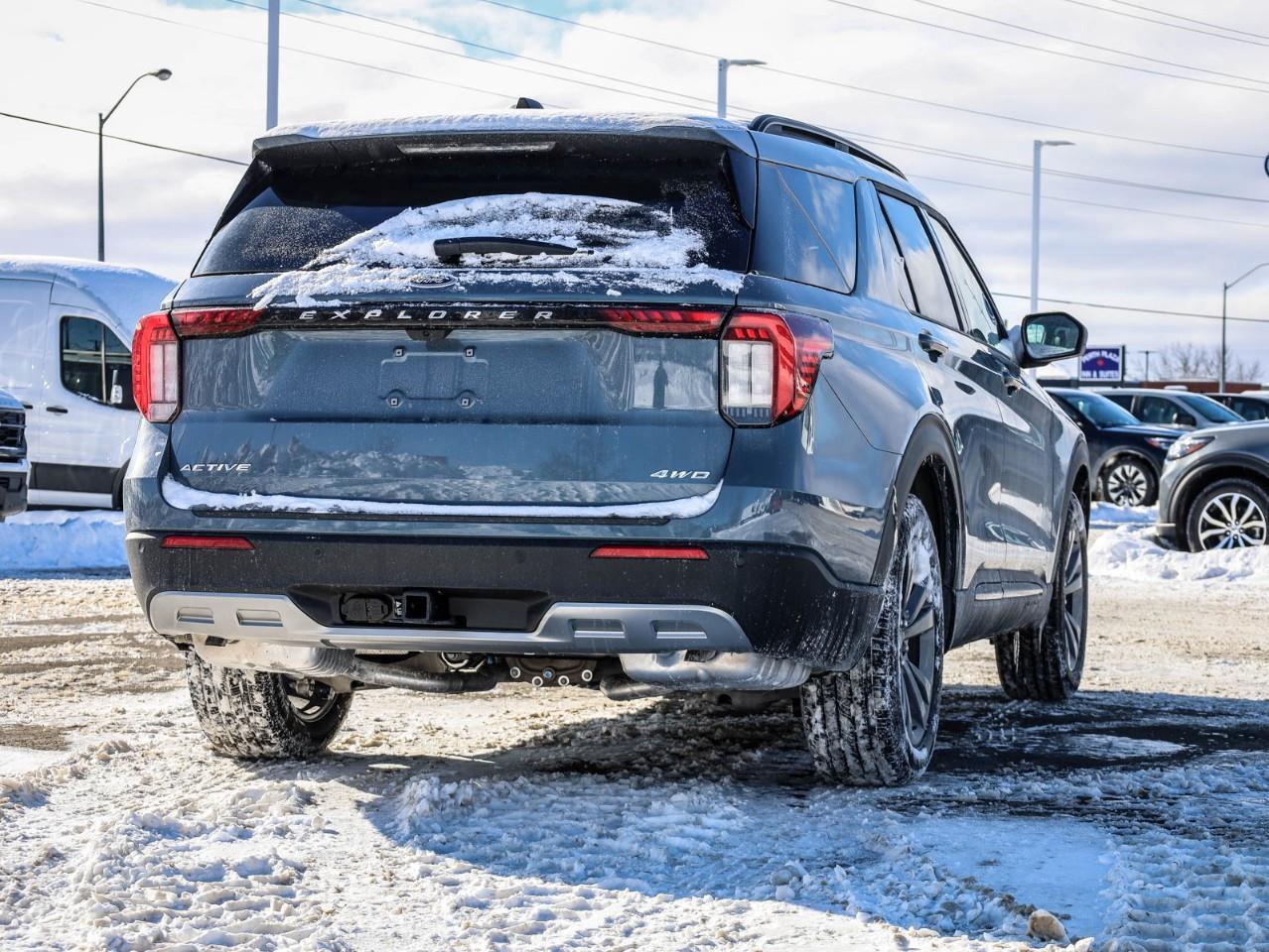 2026 Ford Explorer Active 4dr 4x4 Photo