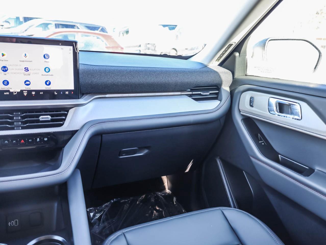 2026 Ford Explorer Active 4dr 4x4 Photo