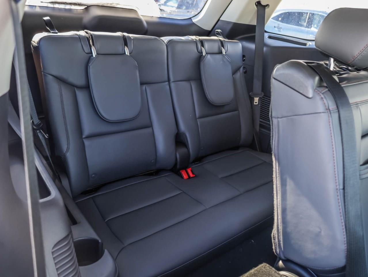 2026 Ford Explorer Active 4dr 4x4 Photo