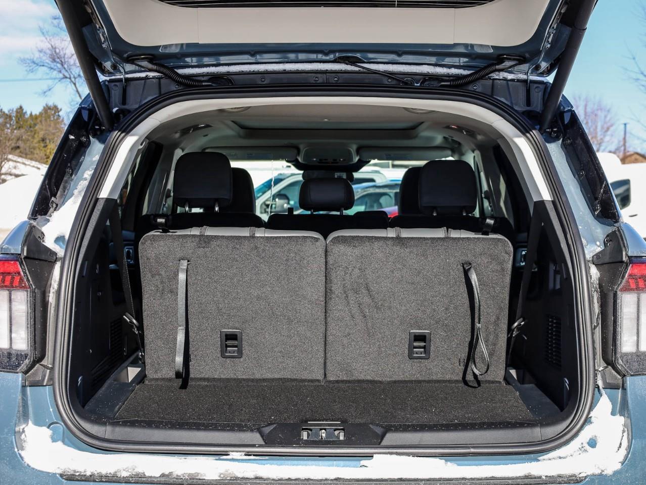 2026 Ford Explorer Active 4dr 4x4 Photo