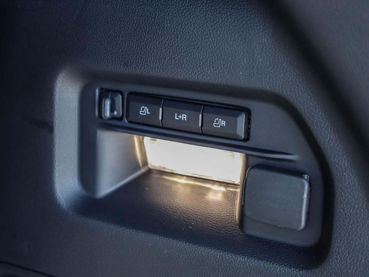 2026 Ford Explorer ST 4dr 4x4 Photo