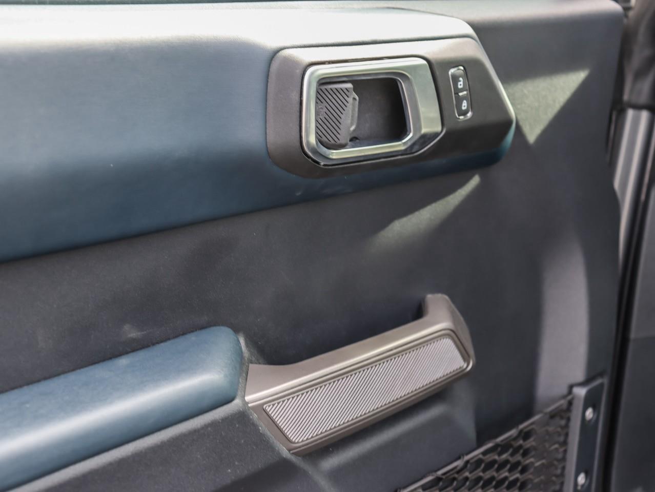 2022 Ford Bronco Outer Banks 4dr 4x4 Photo