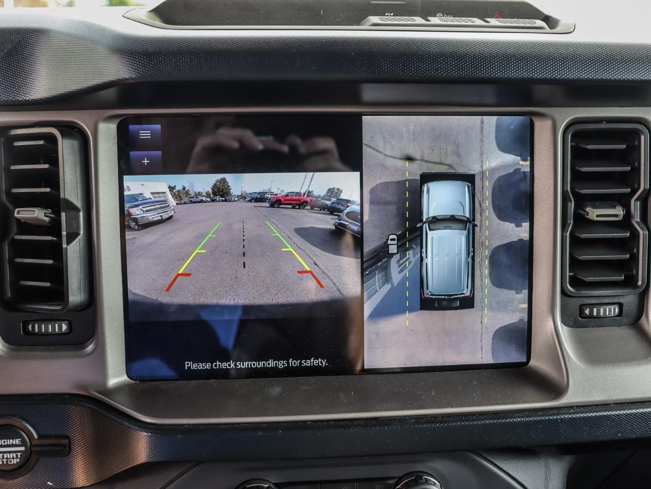 2022 Ford Bronco Outer Banks 4dr 4x4 Photo