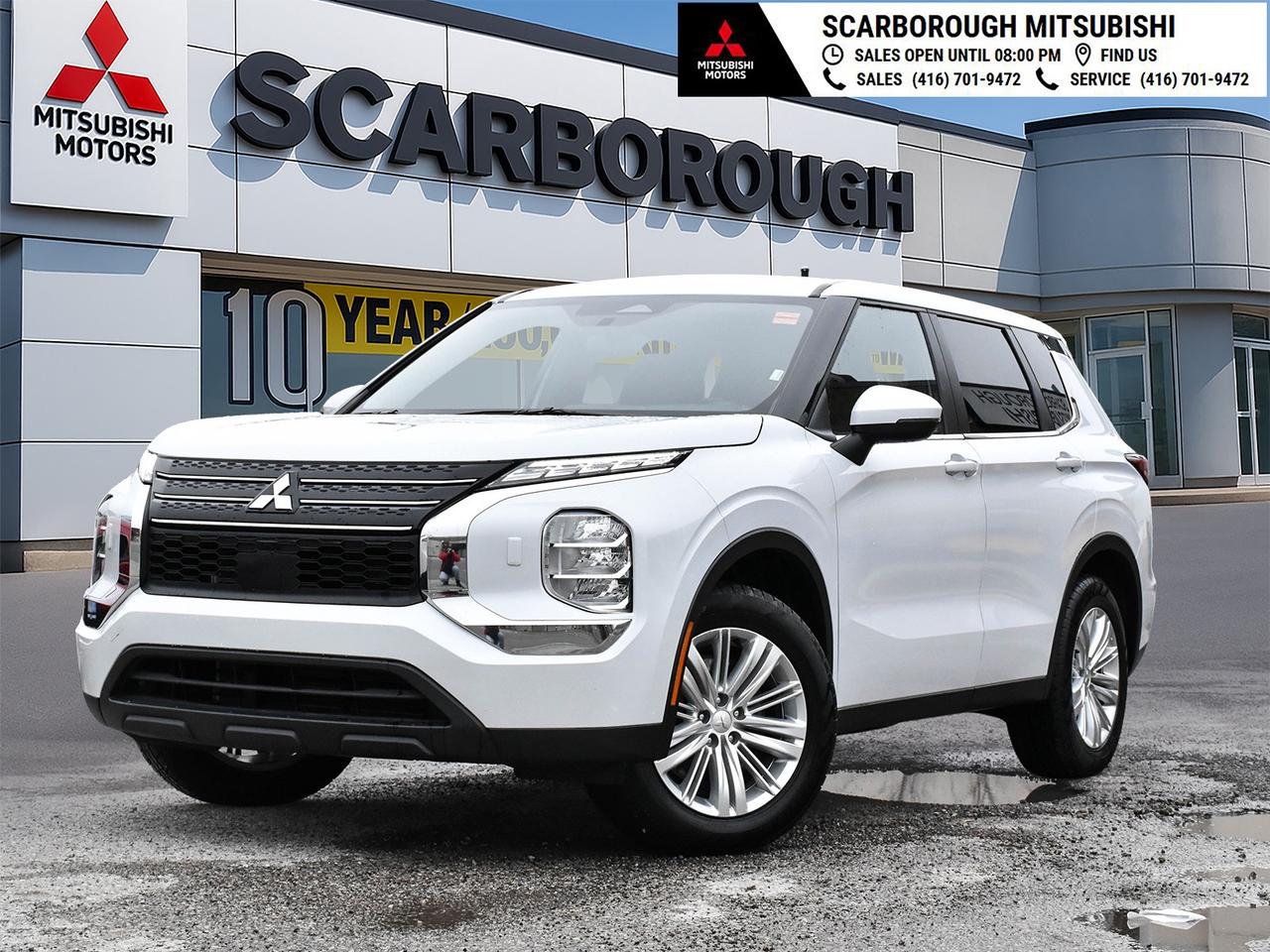 2024 Mitsubishi Outlander ES   4WD   Apple Carplay I  Rear camera Photo