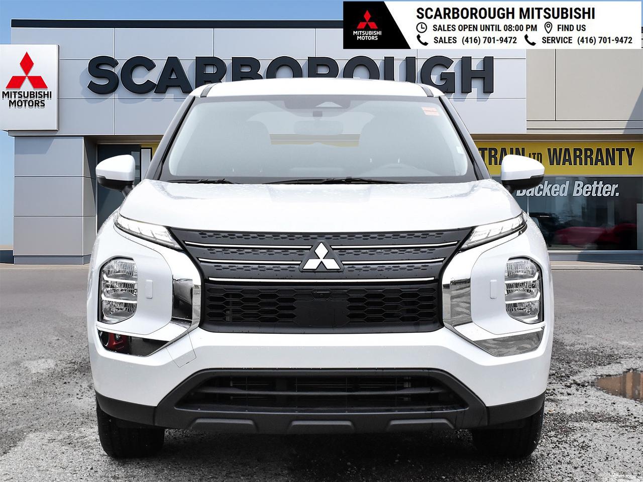 2024 Mitsubishi Outlander ES   4WD   Apple Carplay I  Rear camera Photo