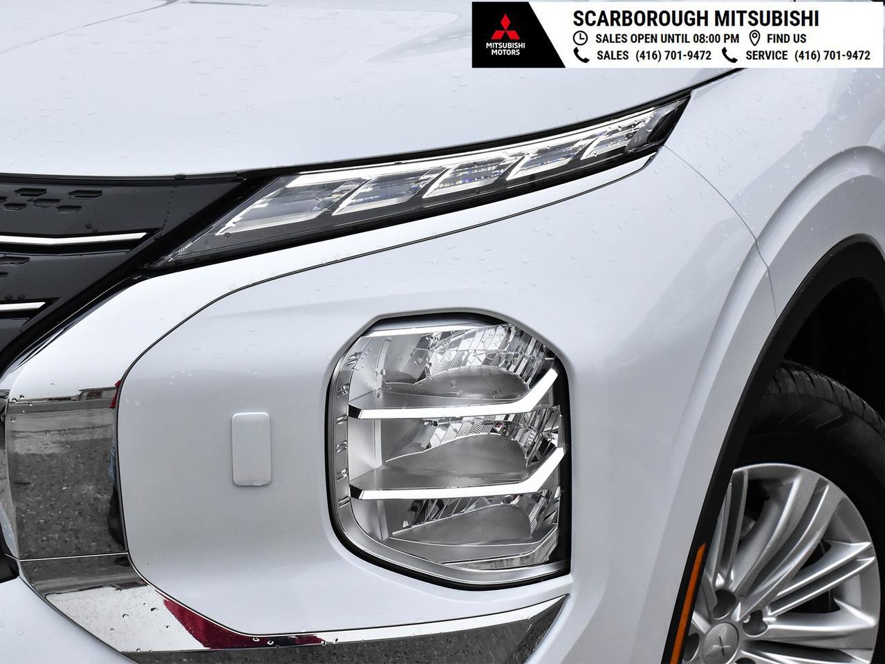 2024 Mitsubishi Outlander ES   4WD   Apple Carplay I  Rear camera Photo