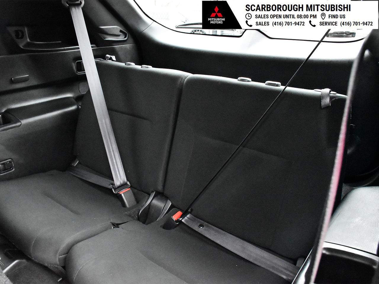 2024 Mitsubishi Outlander ES   4WD   Apple Carplay I  Rear camera Photo