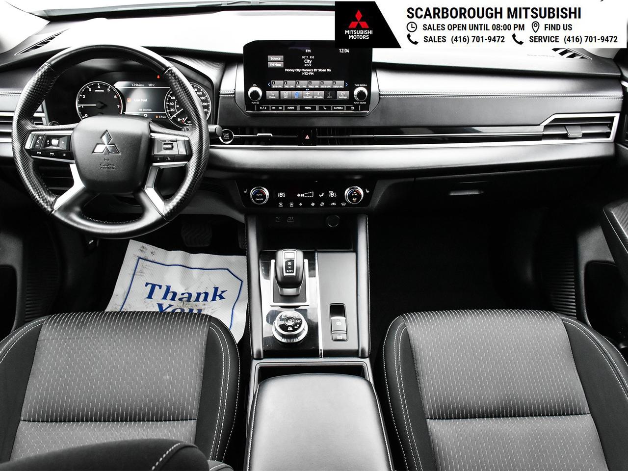 2024 Mitsubishi Outlander ES   4WD   Apple Carplay I  Rear camera Photo