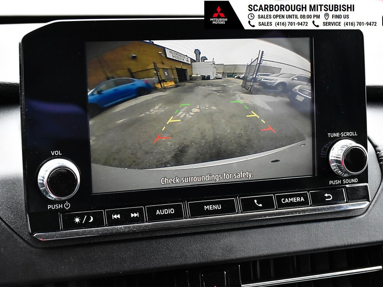 2024 Mitsubishi Outlander ES   4WD   Apple Carplay I  Rear camera Photo