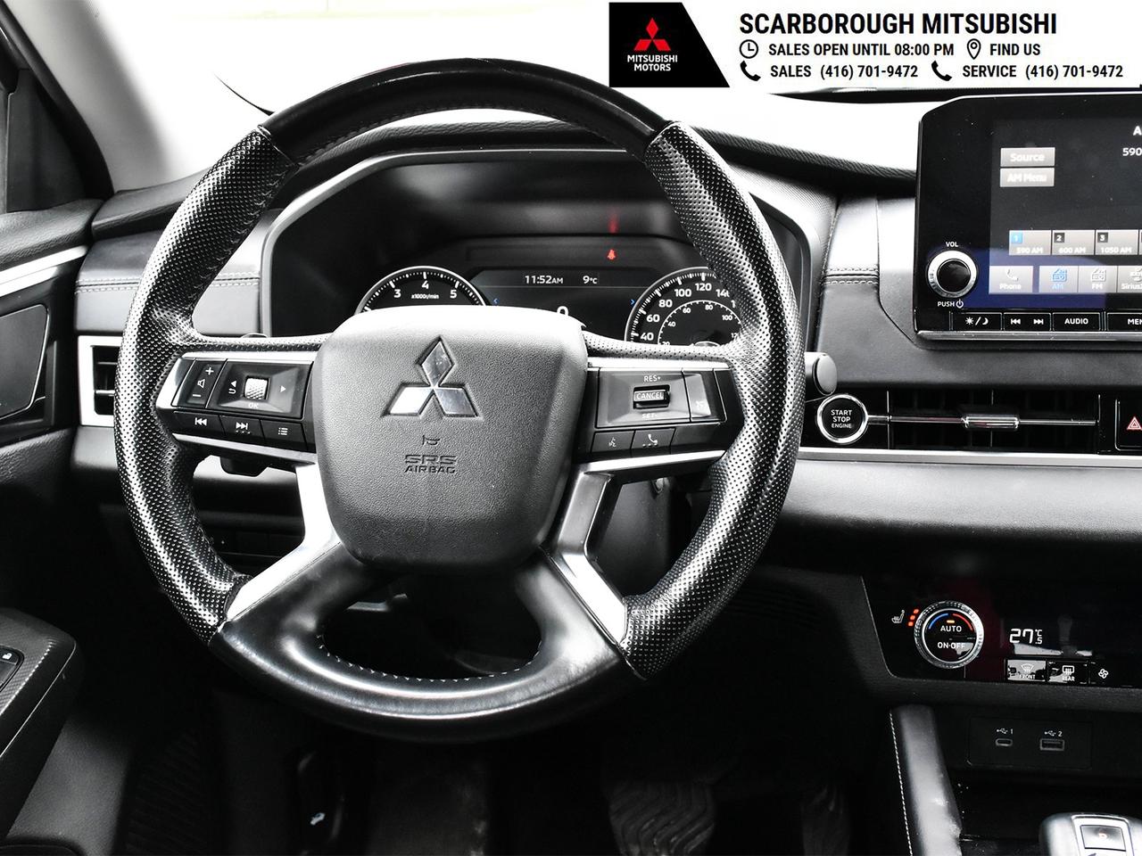 2024 Mitsubishi Outlander ES   4WD   Apple Carplay  Rear camera Photo