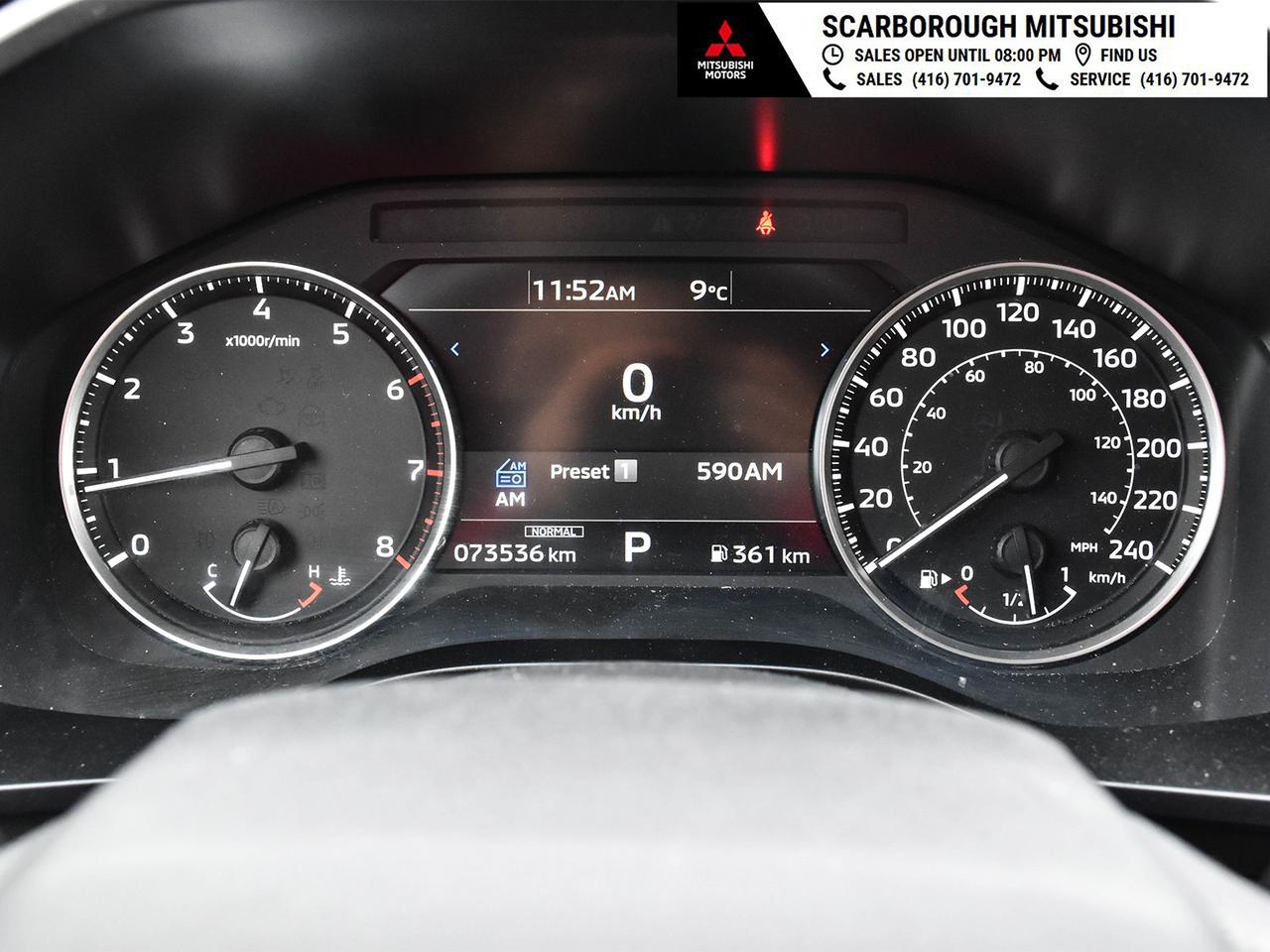 2024 Mitsubishi Outlander ES   4WD   Apple Carplay  Rear camera Photo