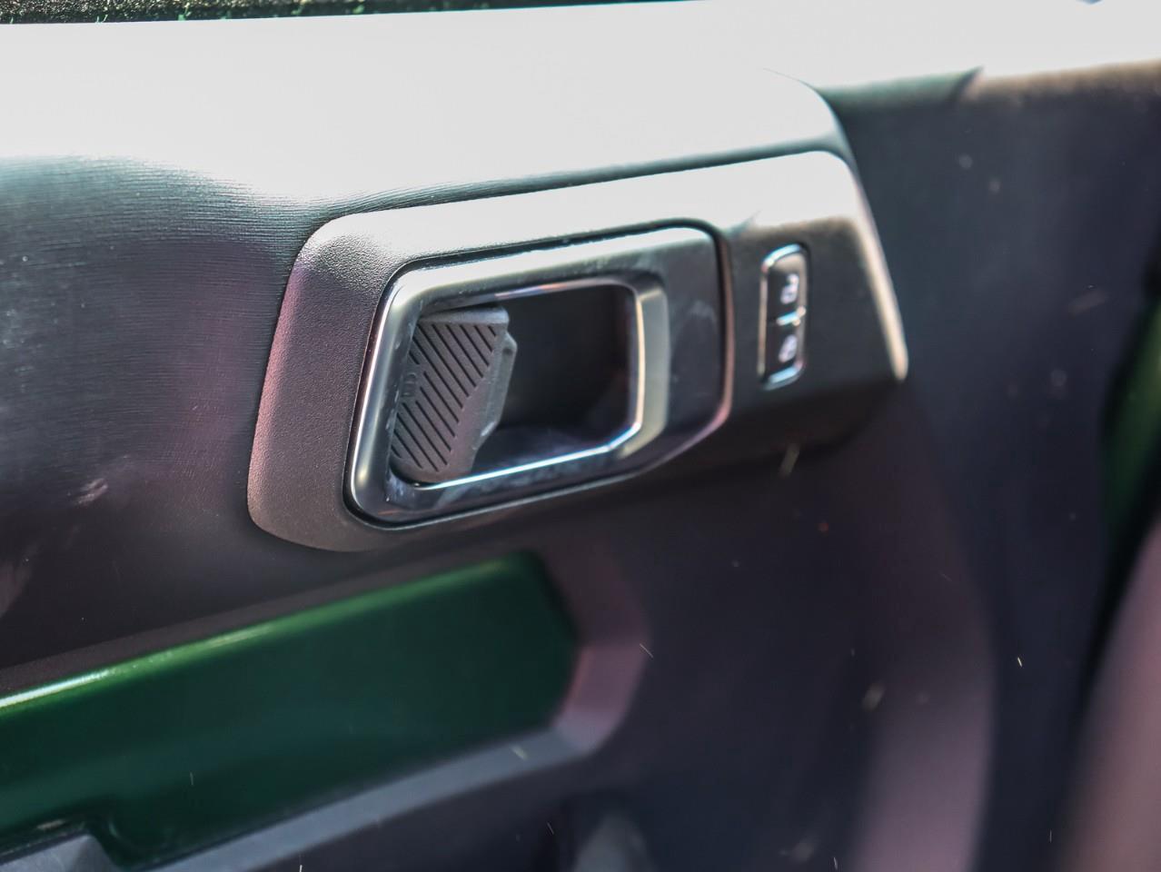 2024 Ford Bronco Badlands 2dr 4x4 Photo