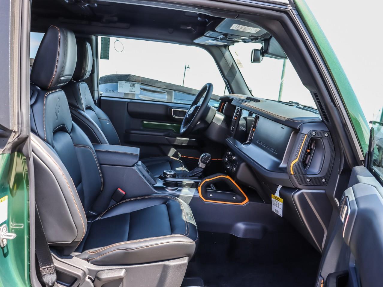 2024 Ford Bronco Badlands 2dr 4x4 Photo