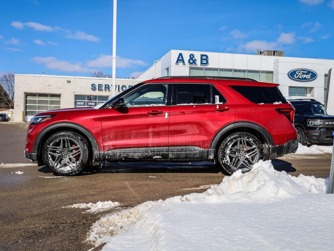 2026 Ford Explorer ST 4dr 4x4 Photo