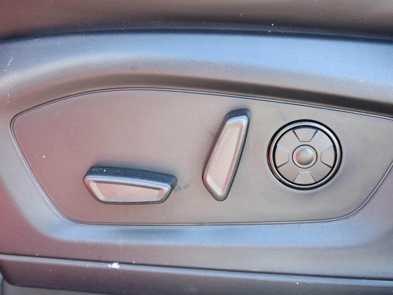 2026 Ford Explorer ST 4dr 4x4 Photo