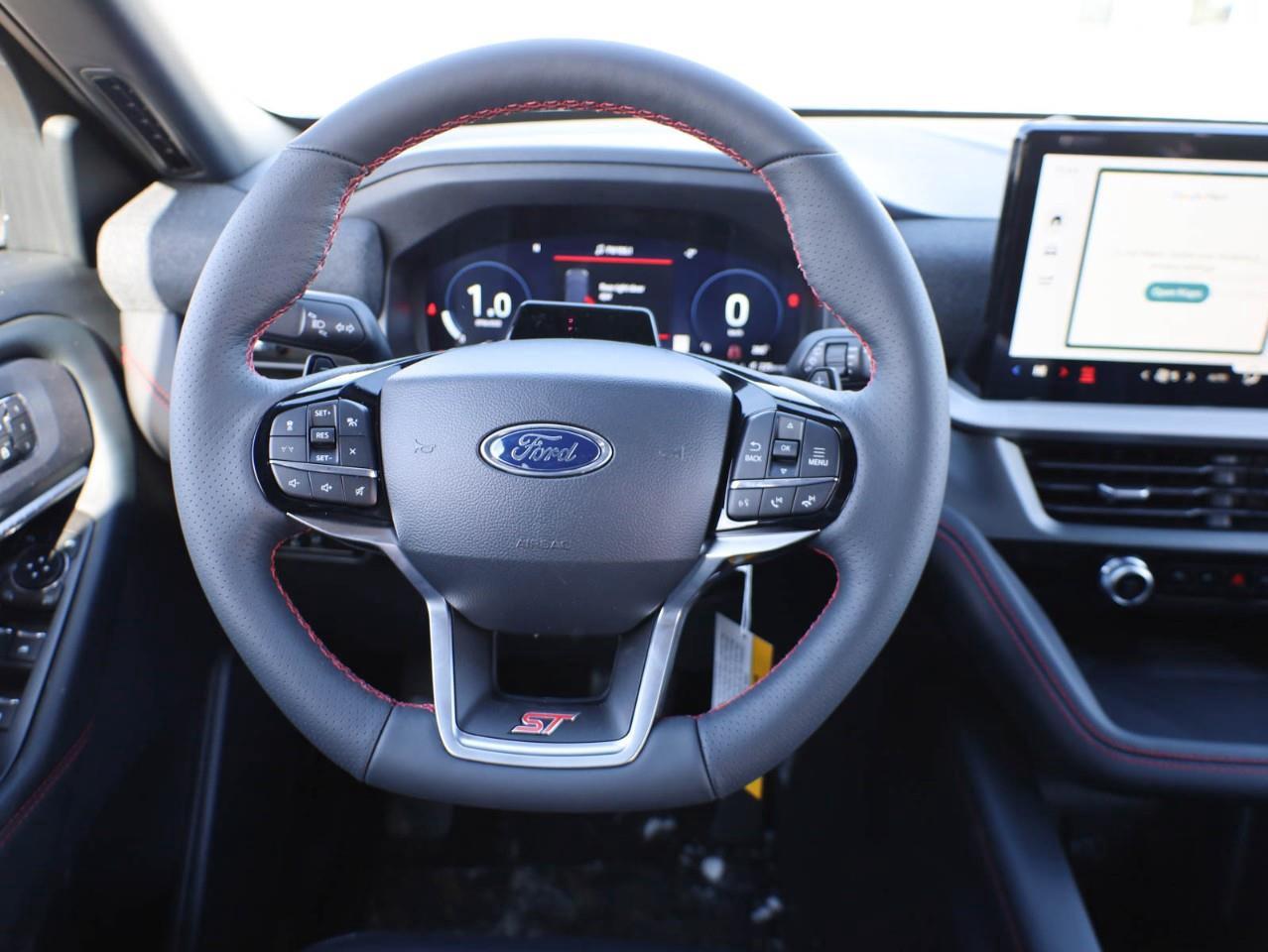 2026 Ford Explorer ST 4dr 4x4 Photo