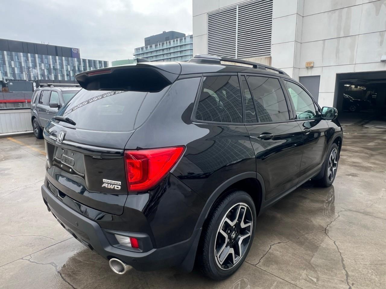 2023 Honda Passport Touring 4dr All-Wheel Drive Photo