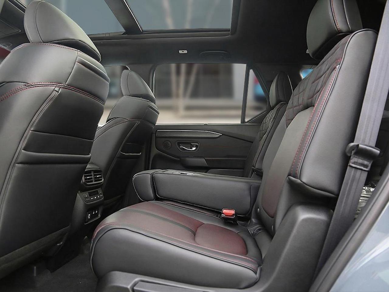 2026 Honda Pilot Black Edition 4dr All-Wheel Drive Photo