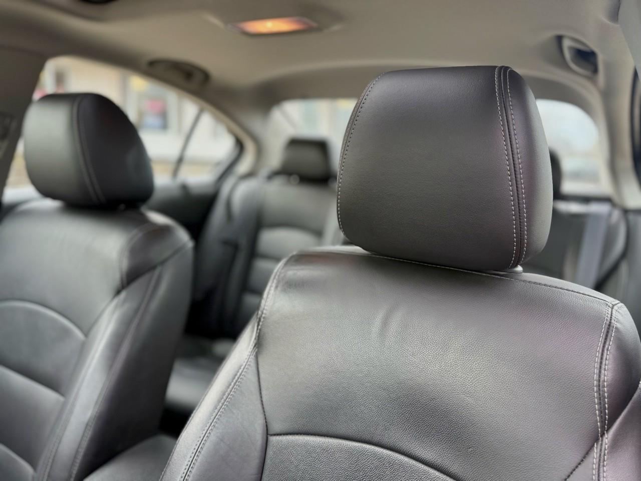 2015 Chevrolet Cruze LT 2LT 4dr Sedan Photo