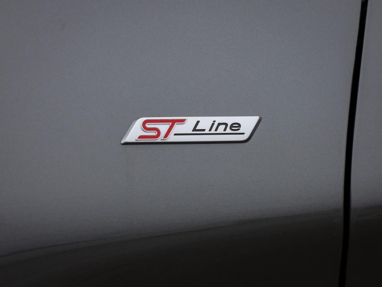 2025 Ford Explorer ST-Line 4dr 4x4 Photo