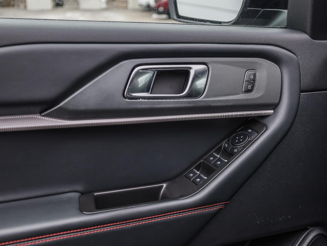 2025 Ford Explorer ST-Line 4dr 4x4 Photo