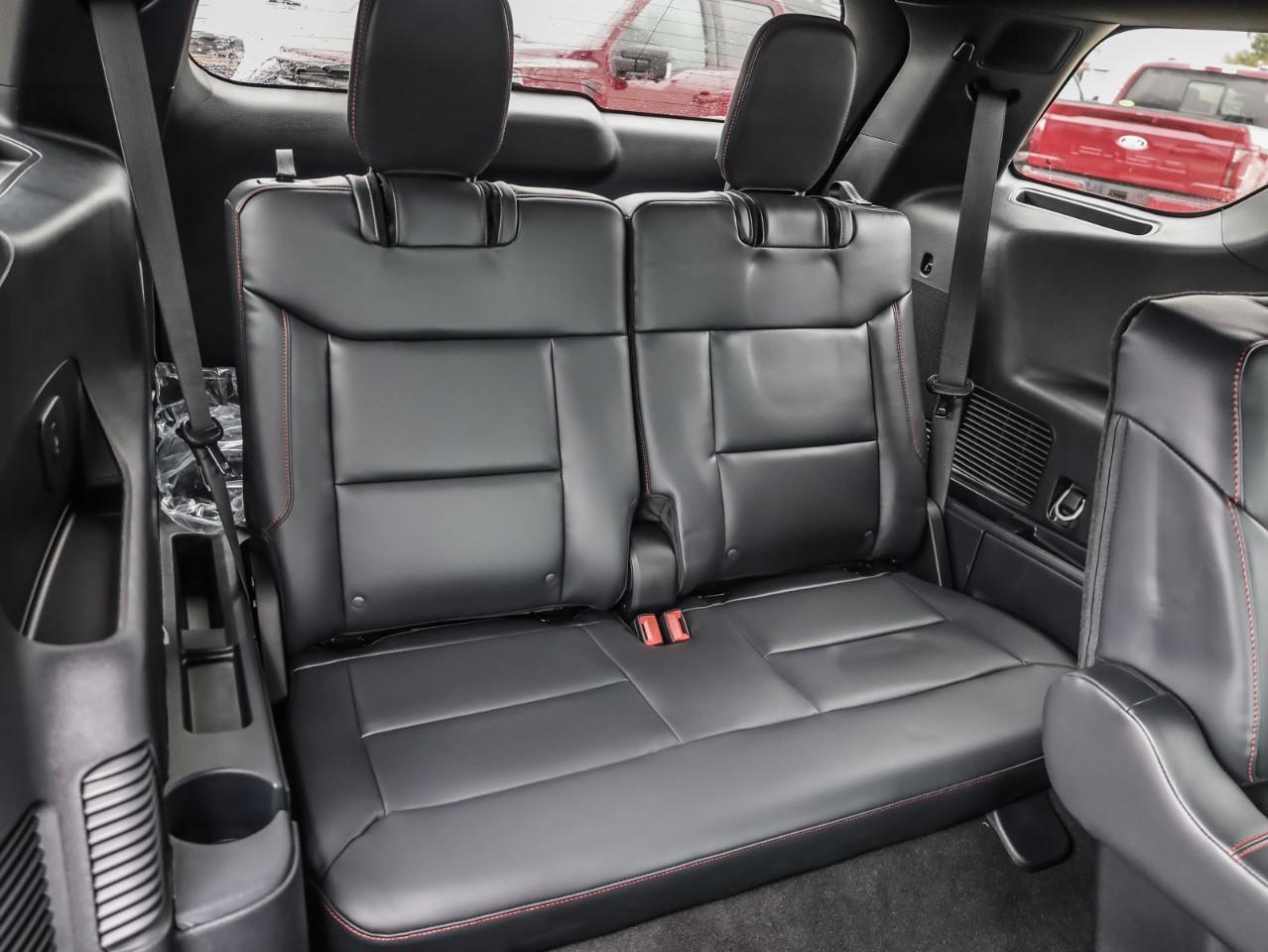 2025 Ford Explorer ST-Line 4dr 4x4 Photo