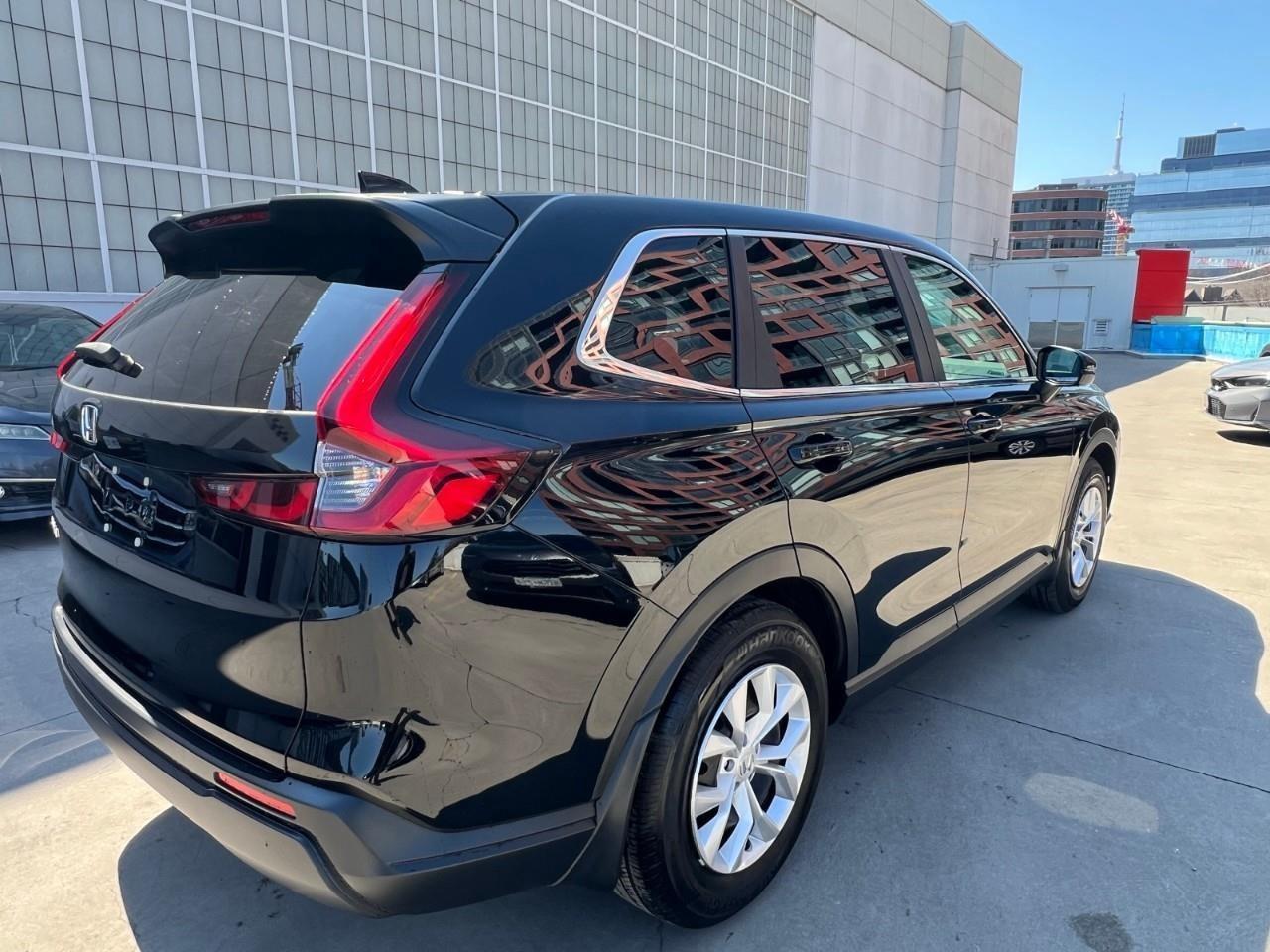 2024 Honda CR-V LX-B 4dr Front-Wheel Drive Photo