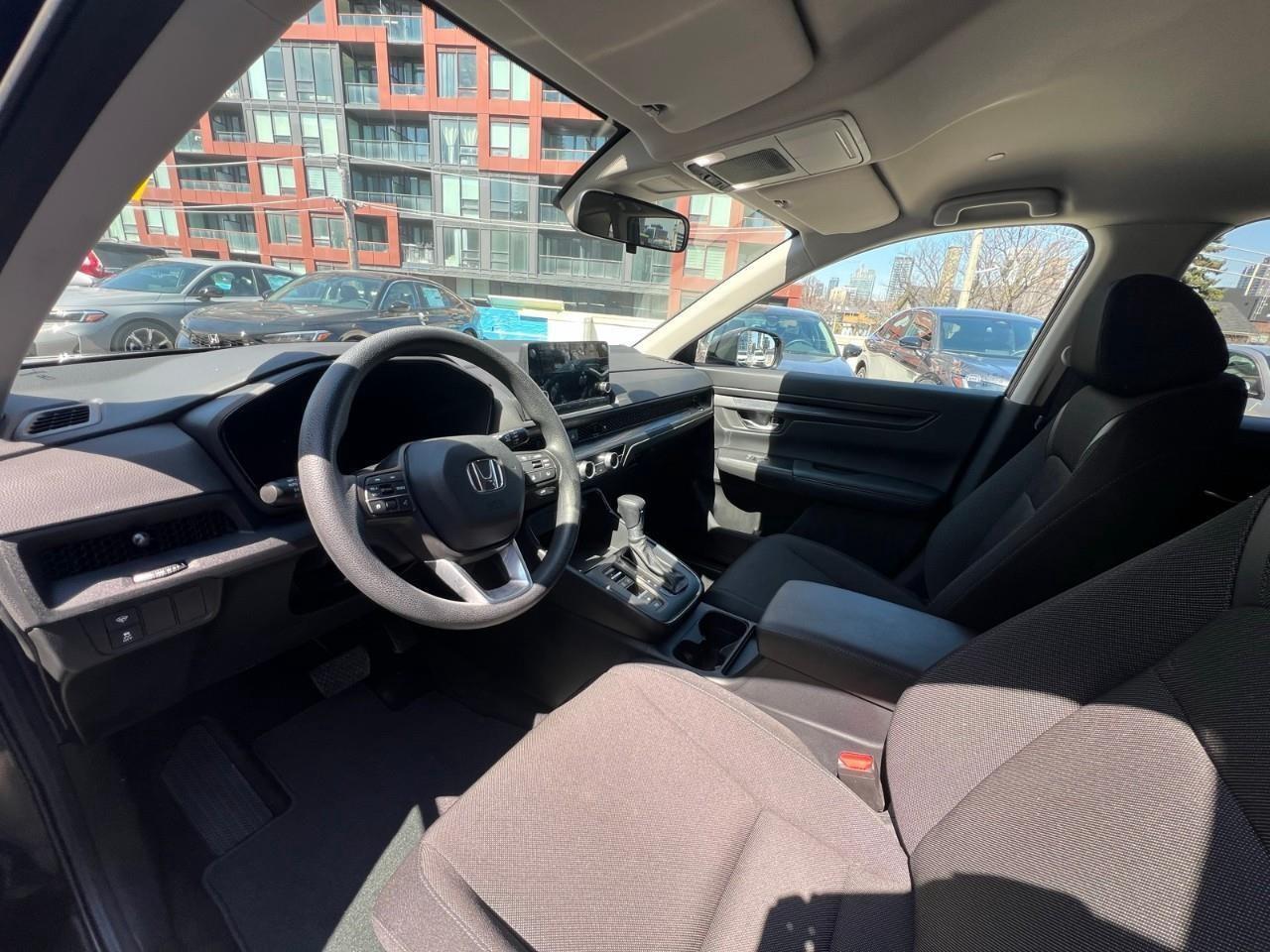 2024 Honda CR-V LX-B 4dr Front-Wheel Drive Photo