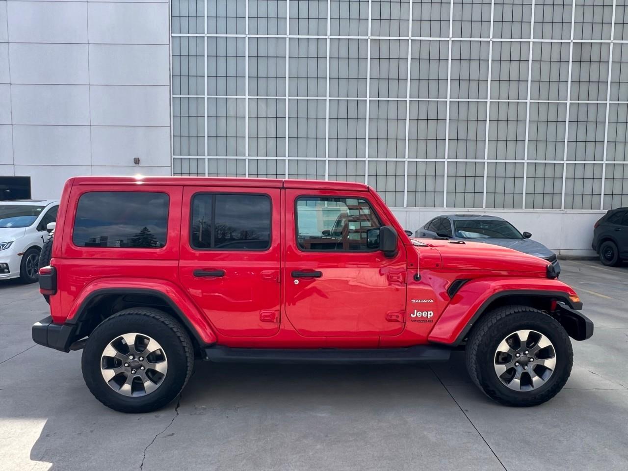 2019 Jeep WRANGLER UNLIMITED Sahara 4dr 4x4 Photo
