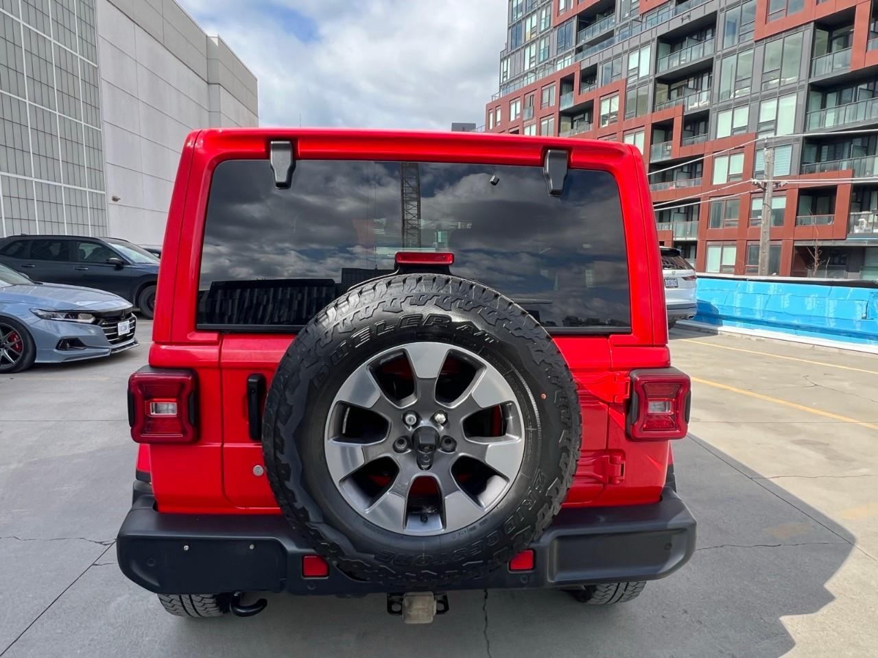 2019 Jeep WRANGLER UNLIMITED Sahara 4dr 4x4 Photo4