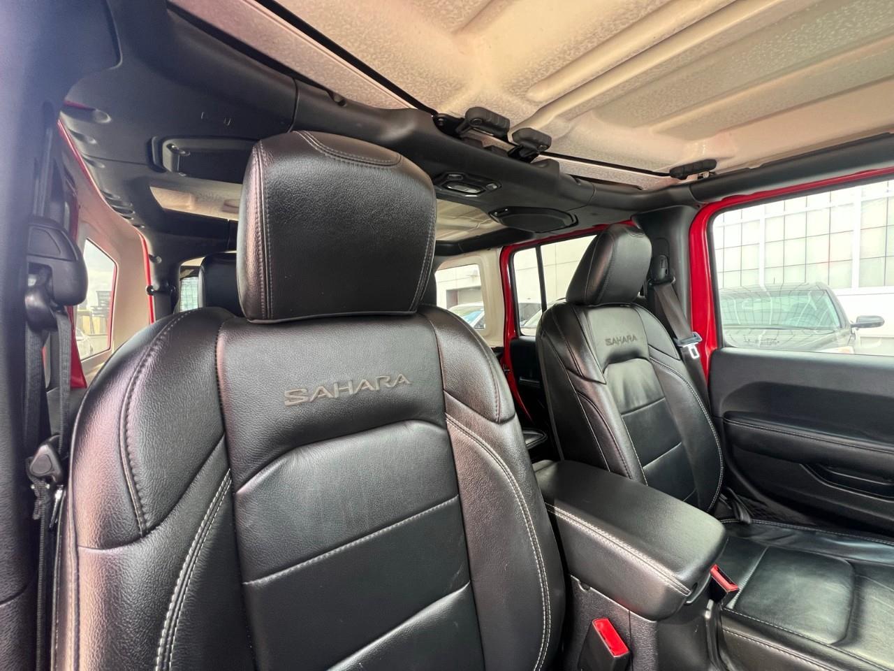 2019 Jeep WRANGLER UNLIMITED Sahara 4dr 4x4 Photo