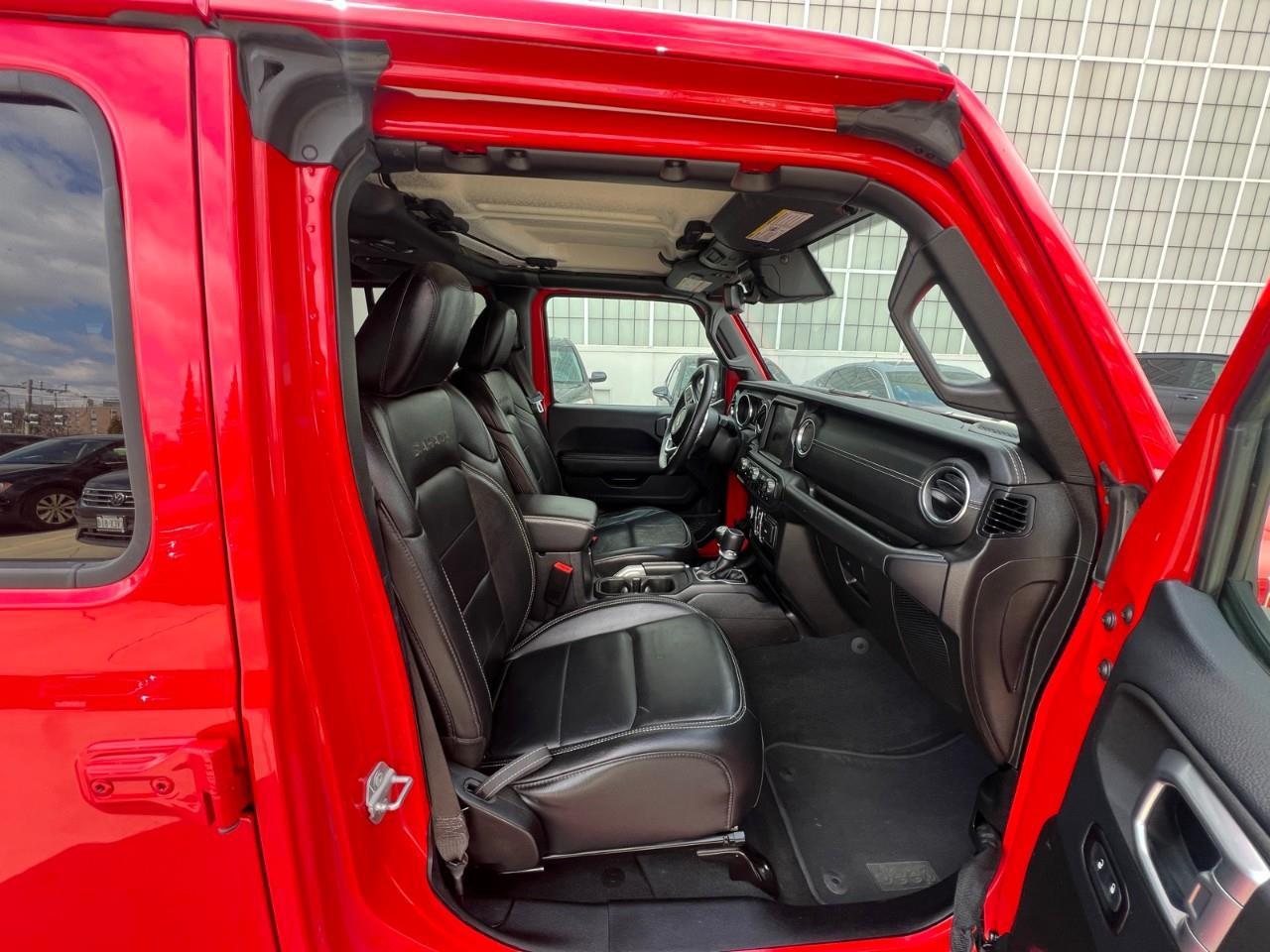 2019 Jeep WRANGLER UNLIMITED Sahara 4dr 4x4 Photo