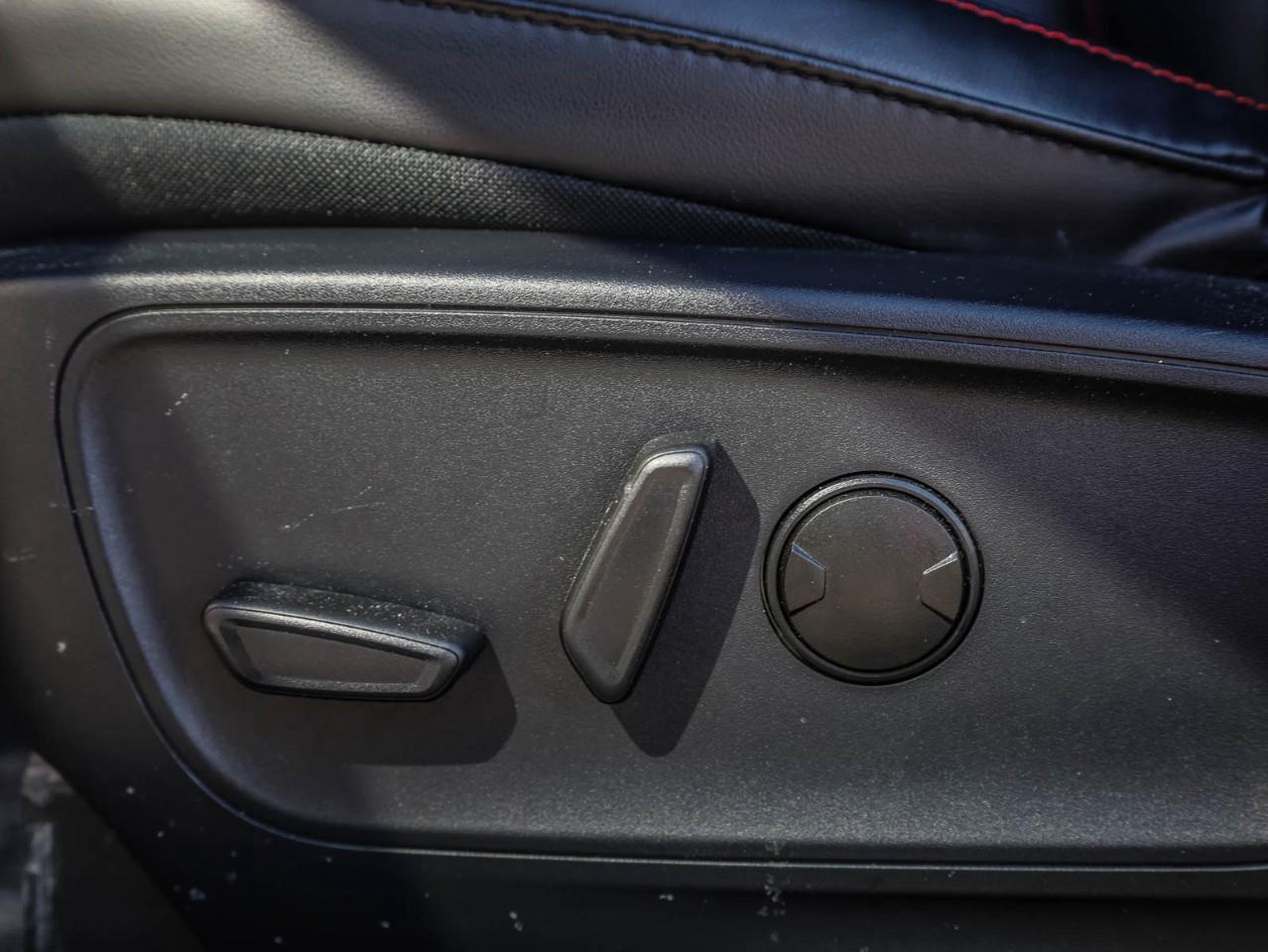 2025 Ford Escape ST-Line 4dr All-Wheel Drive Photo