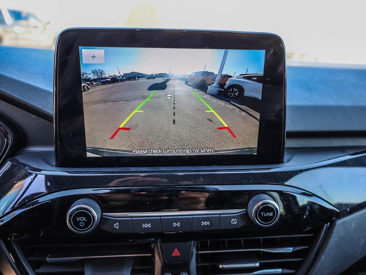 2025 Ford Escape ST-Line 4dr All-Wheel Drive Photo