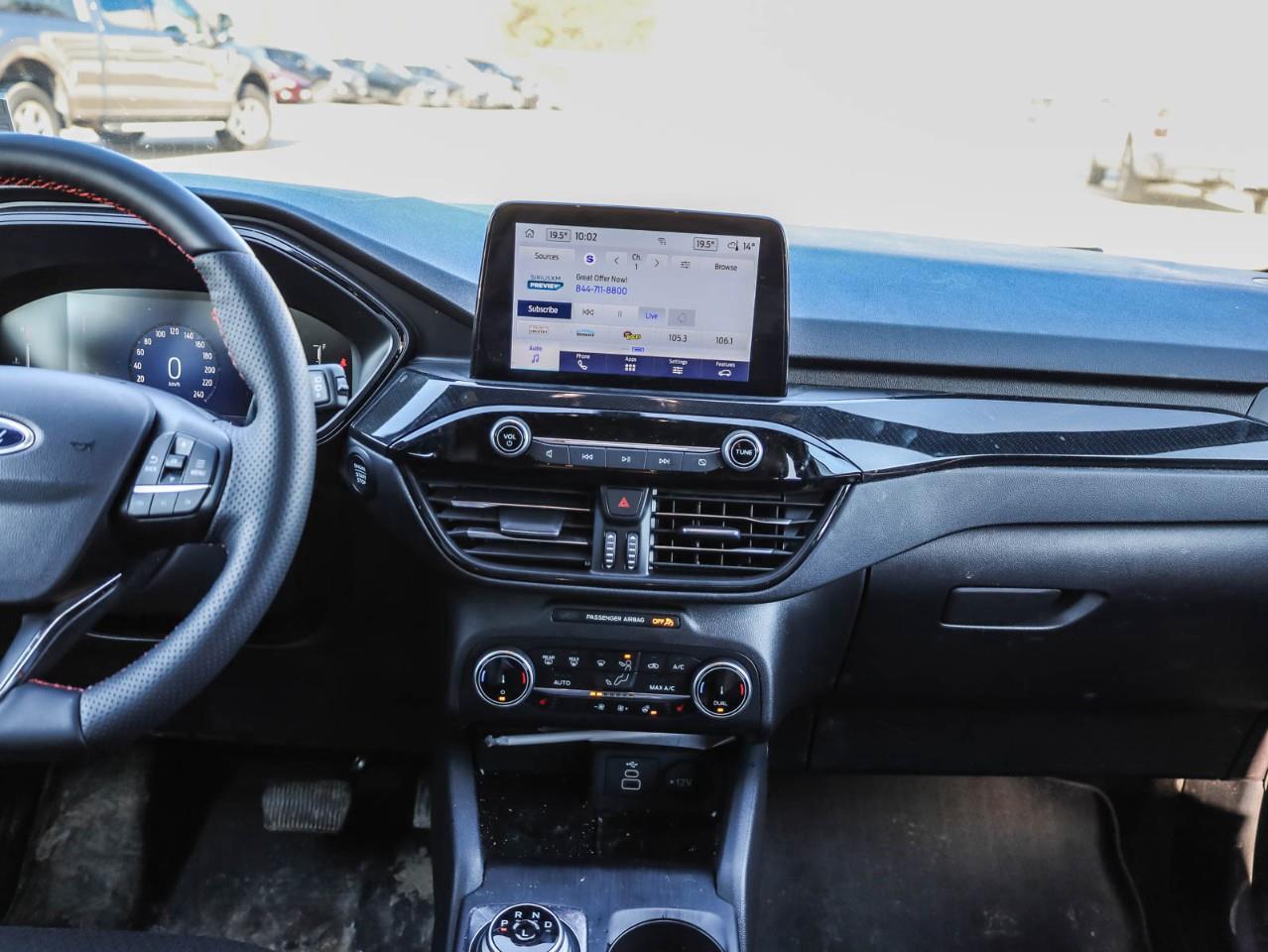 2025 Ford Escape ST-Line 4dr All-Wheel Drive Photo