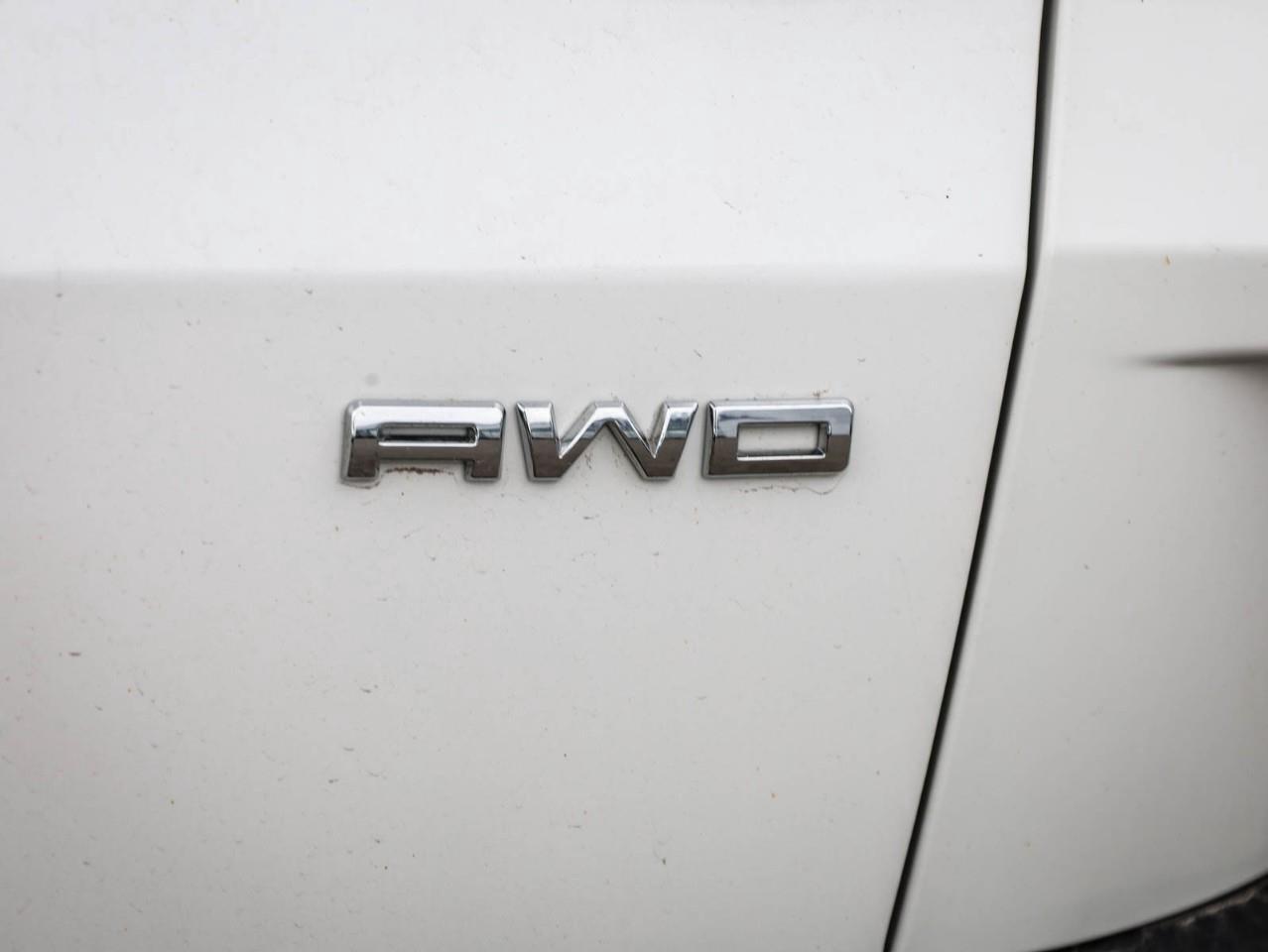 2025 Ford Escape ST-Line 4dr All-Wheel Drive Photo