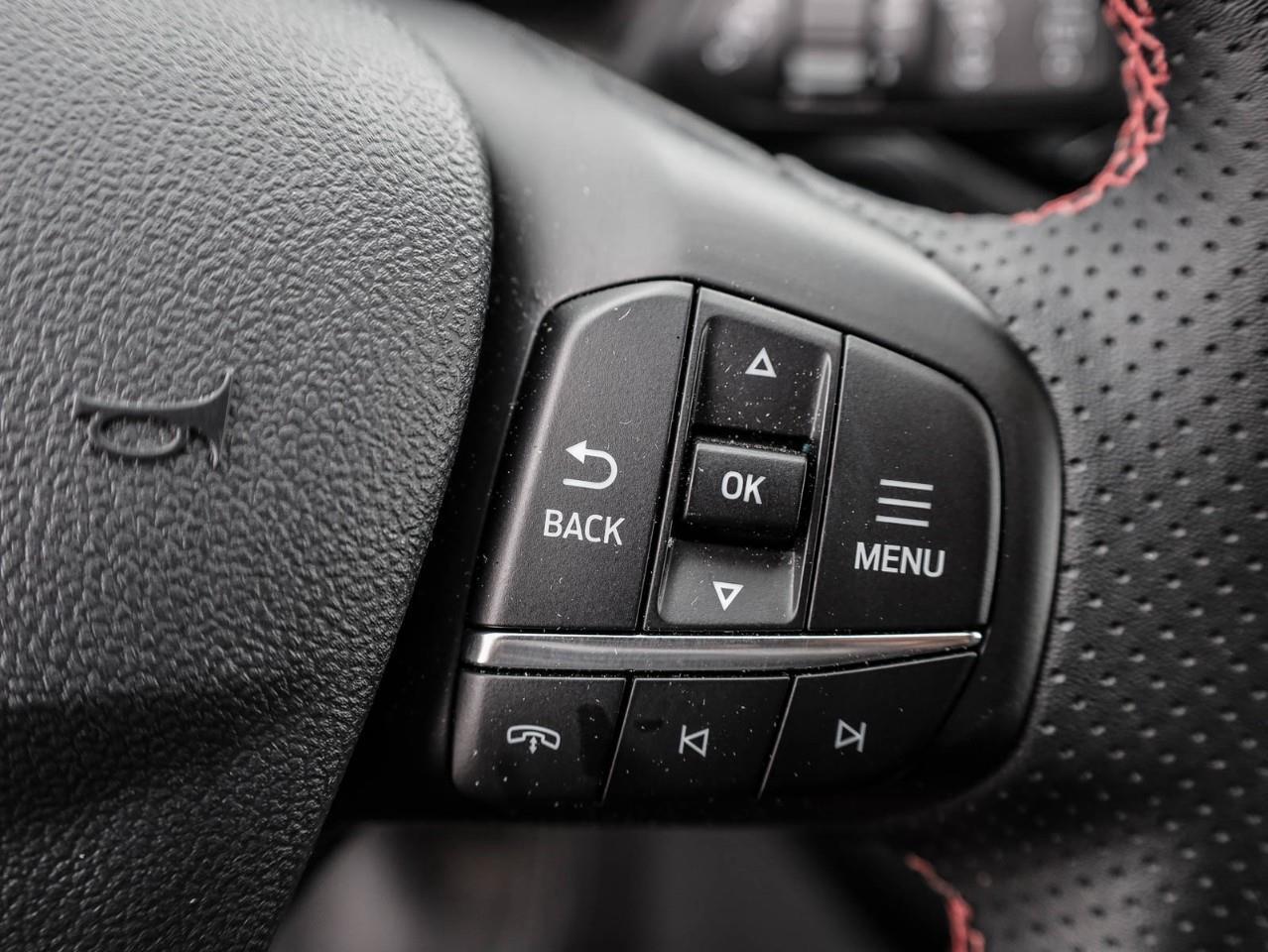 2025 Ford Escape ST-Line 4dr All-Wheel Drive Photo