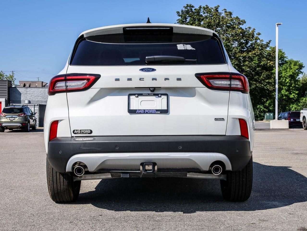 2025 Ford Escape PHEV 4dr Front-Wheel Drive Photo