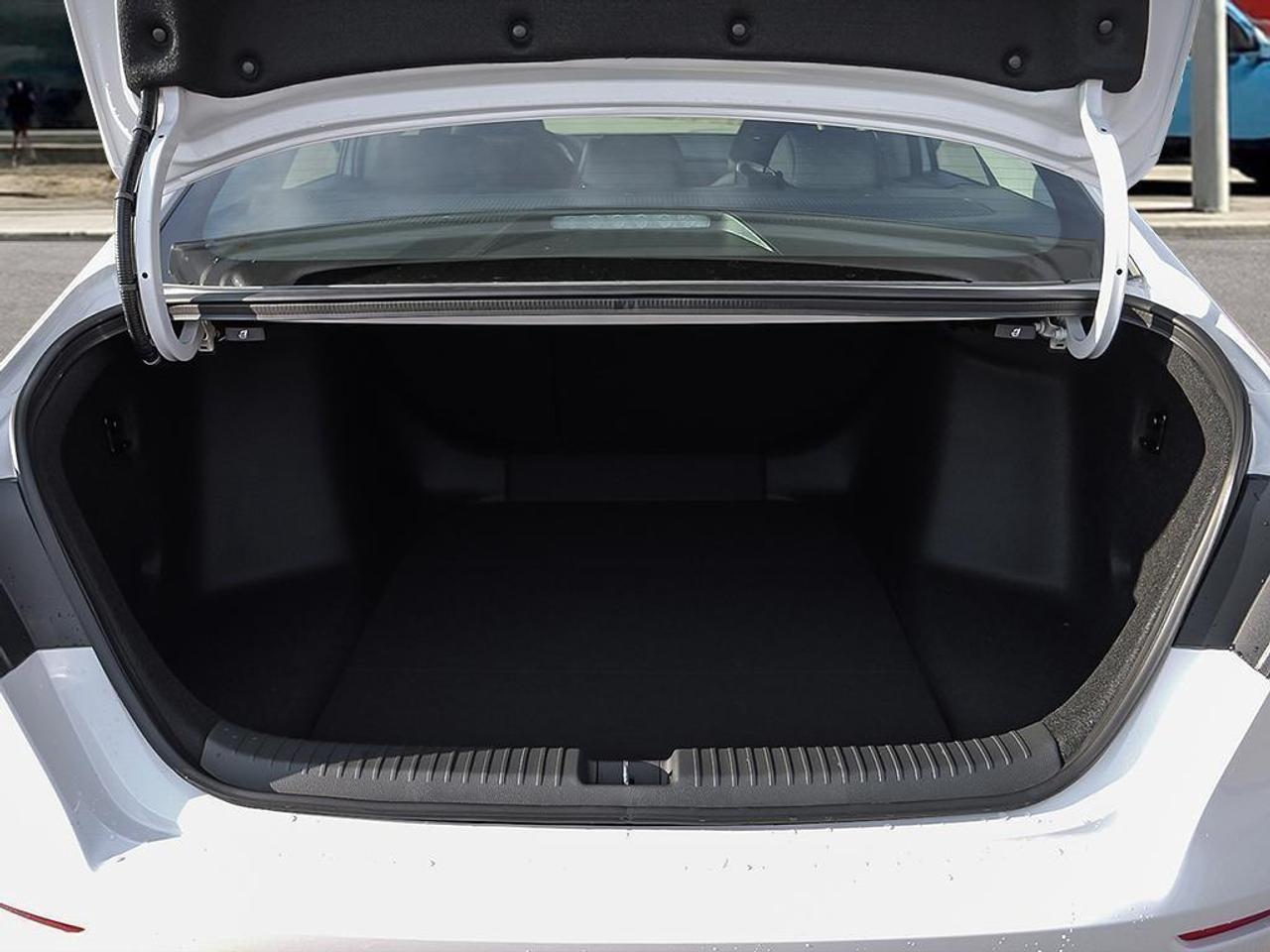 2025 Honda Accord SE 4dr Sedan Photo