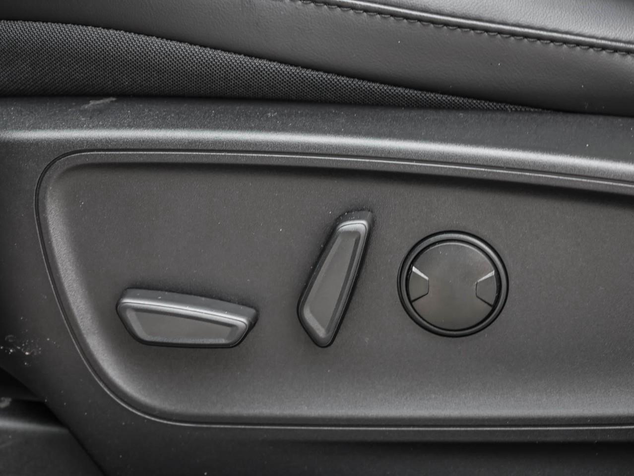 2026 Ford Escape ST-Line 4dr All-Wheel Drive Photo