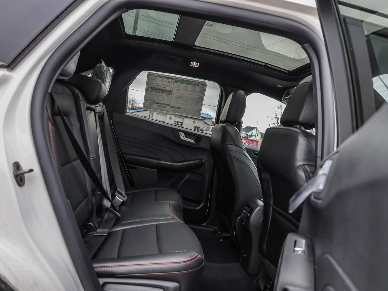 2026 Ford Escape ST-Line 4dr All-Wheel Drive Photo