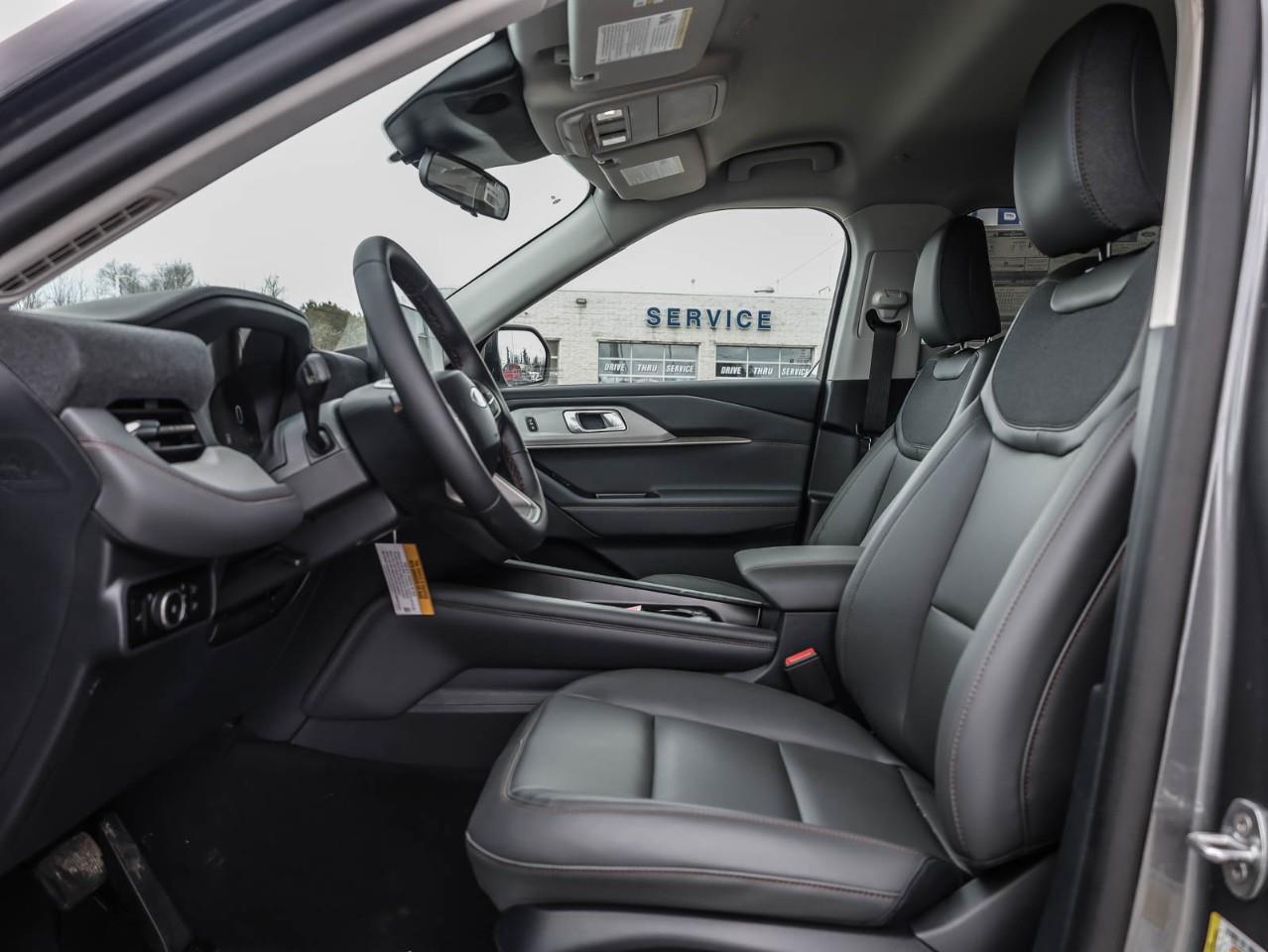 2026 Ford Explorer Active 4dr 4x4 Photo