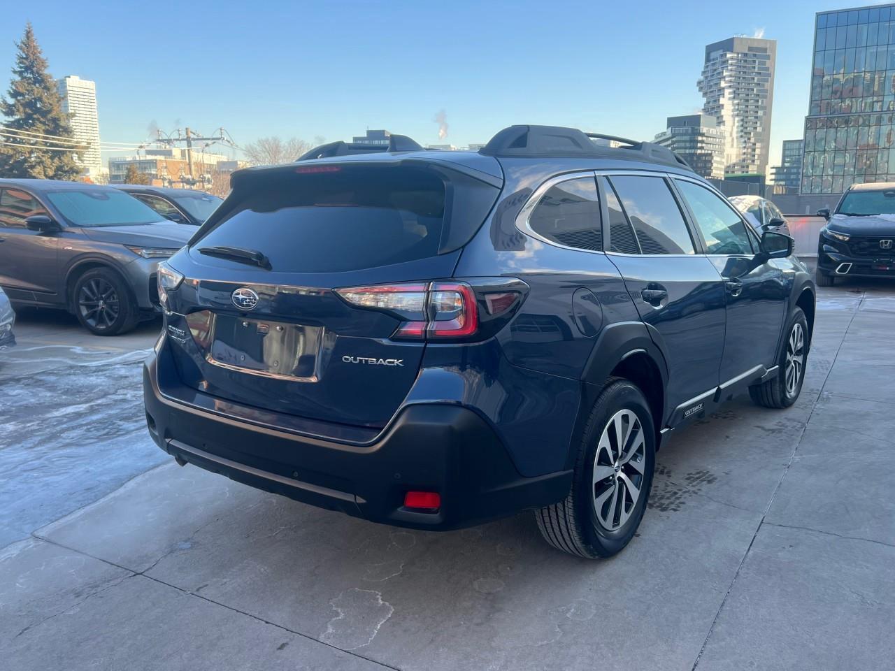 2023 Subaru Outback Touring 4dr All-Wheel Drive Photo