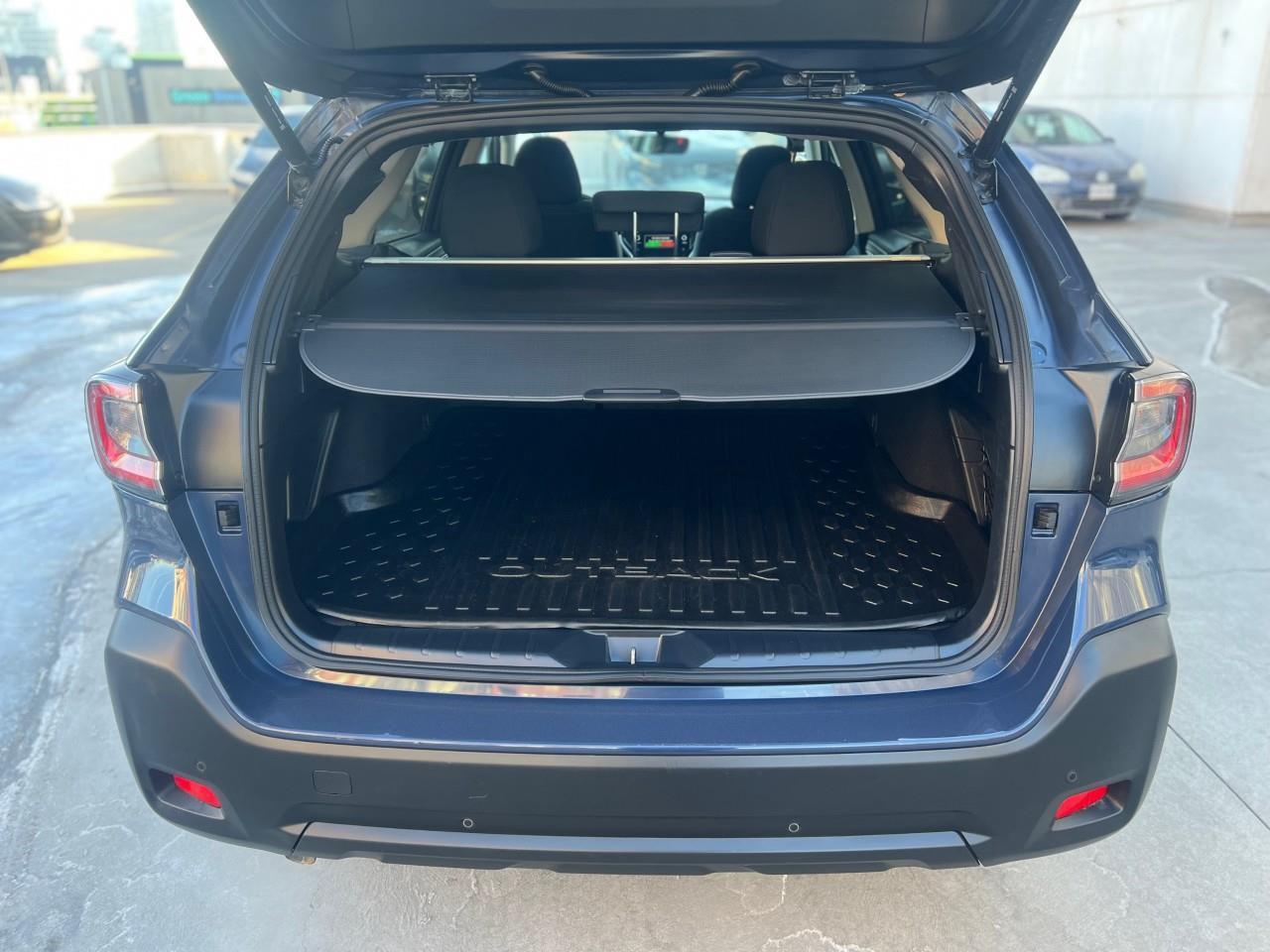 2023 Subaru Outback Touring 4dr All-Wheel Drive Photo