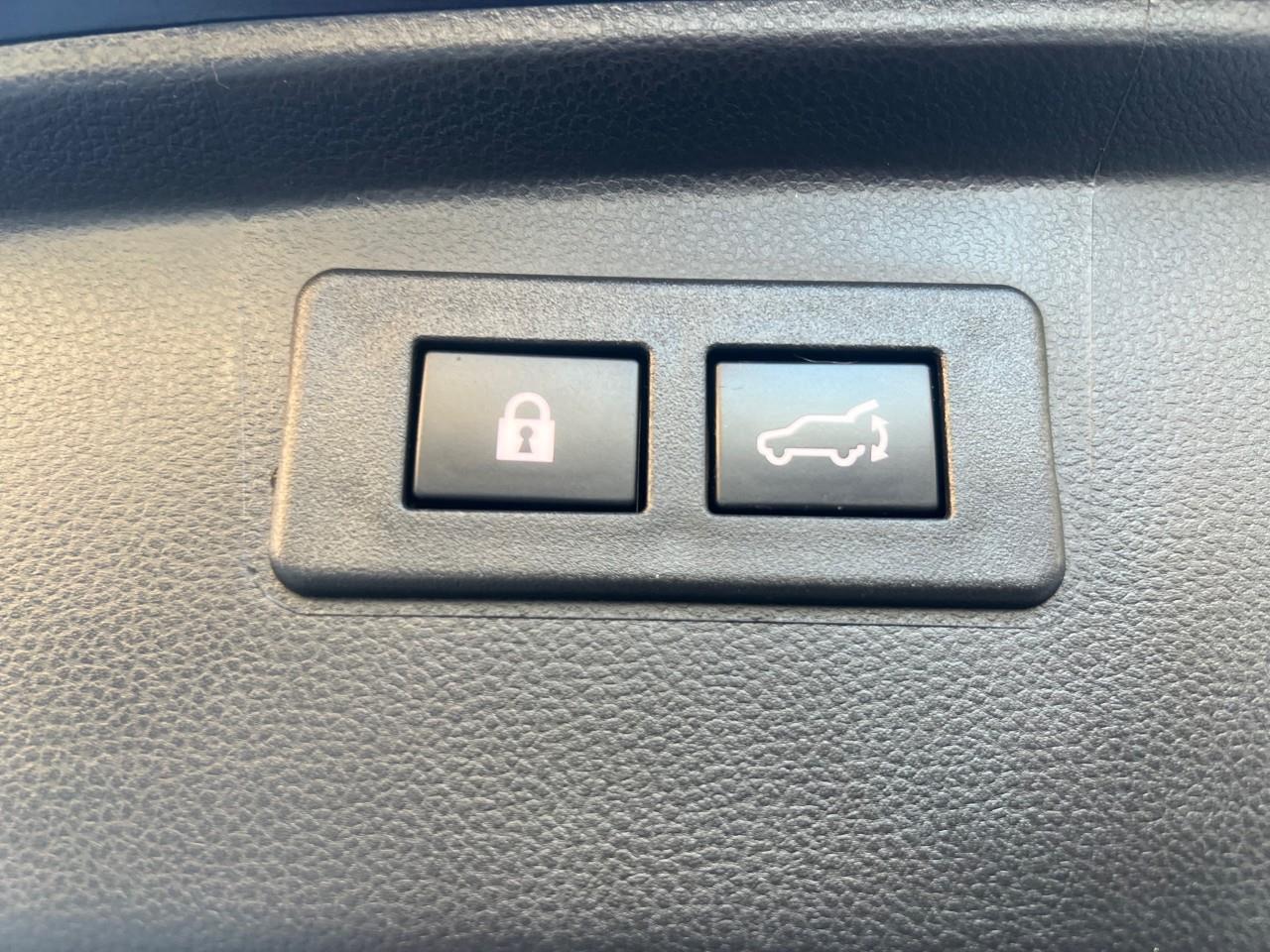 2023 Subaru Outback Touring 4dr All-Wheel Drive Photo