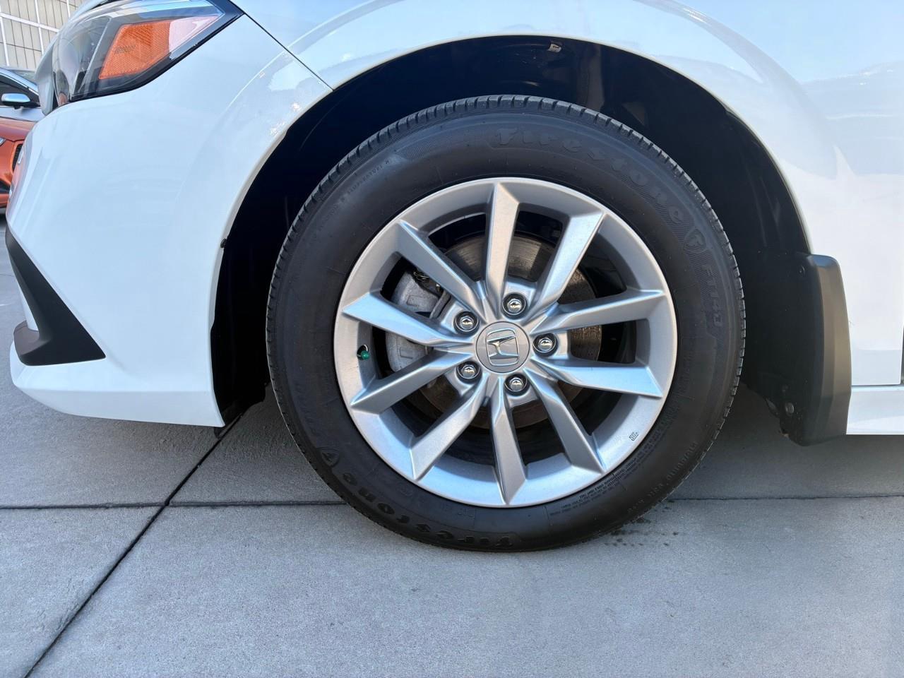 2024 Honda Civic EX 4dr Sedan Photo